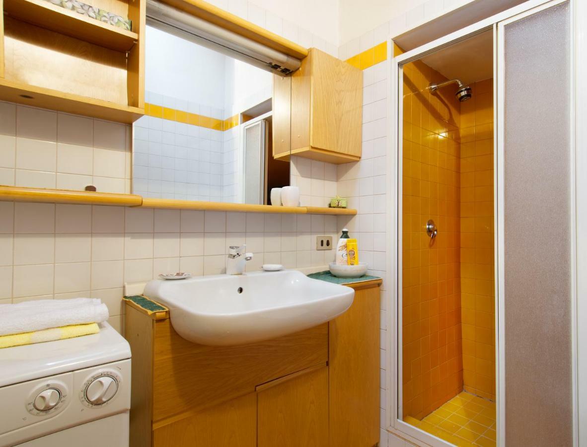 Attico Abbraccio Di Luce Appartement Spiazzo  Buitenkant foto