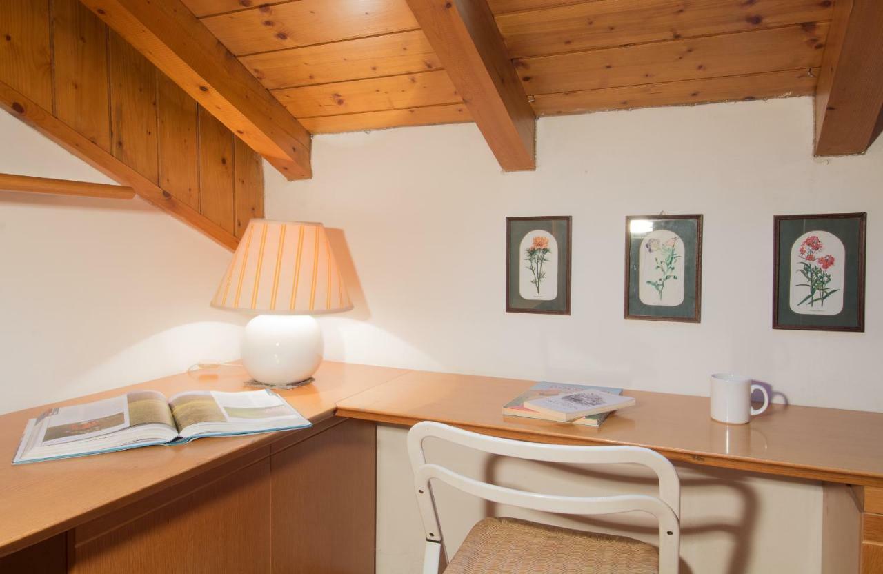 Attico Abbraccio Di Luce Appartement Spiazzo  Buitenkant foto